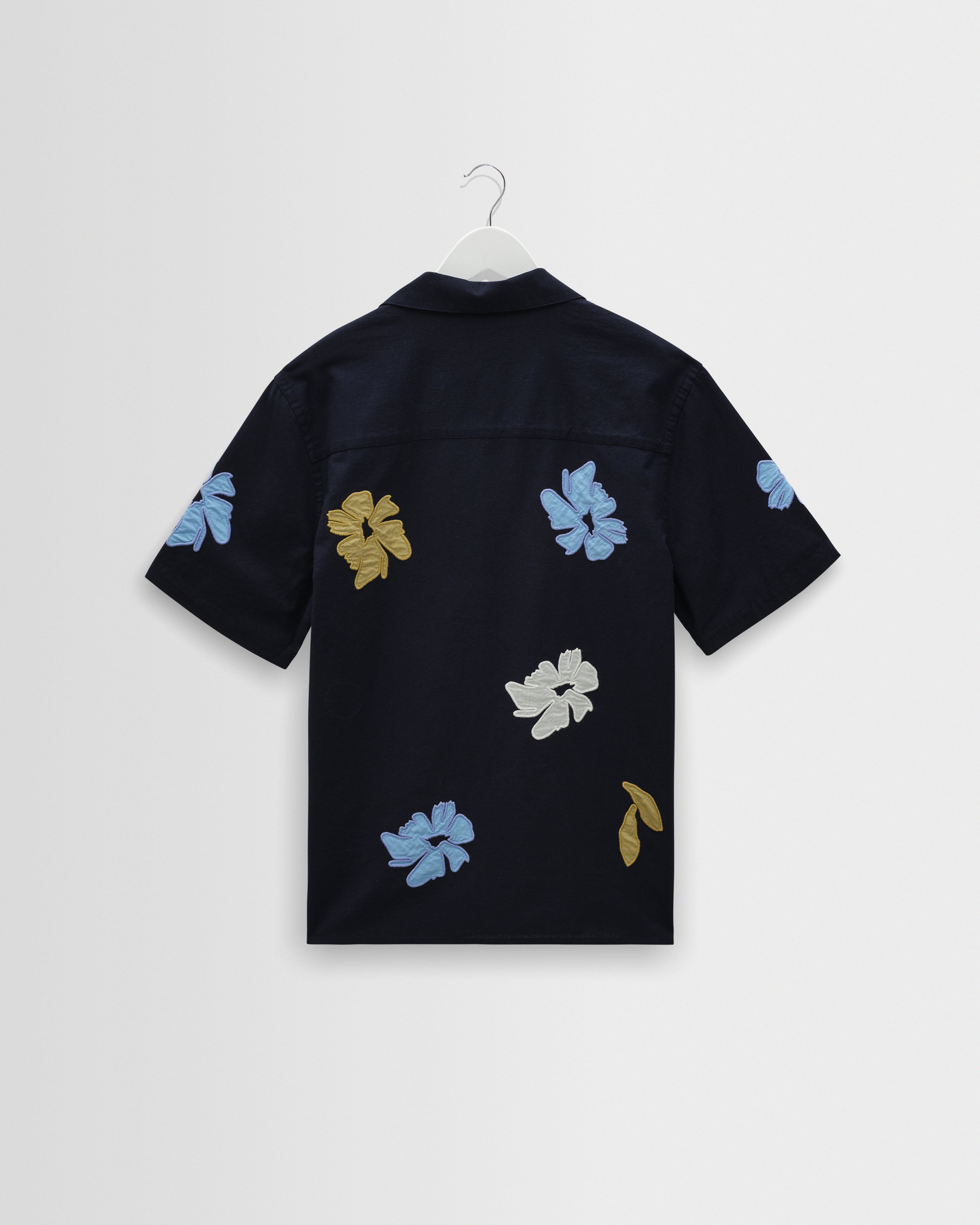 Wax London Didcot Short Sleeve Floral Applique