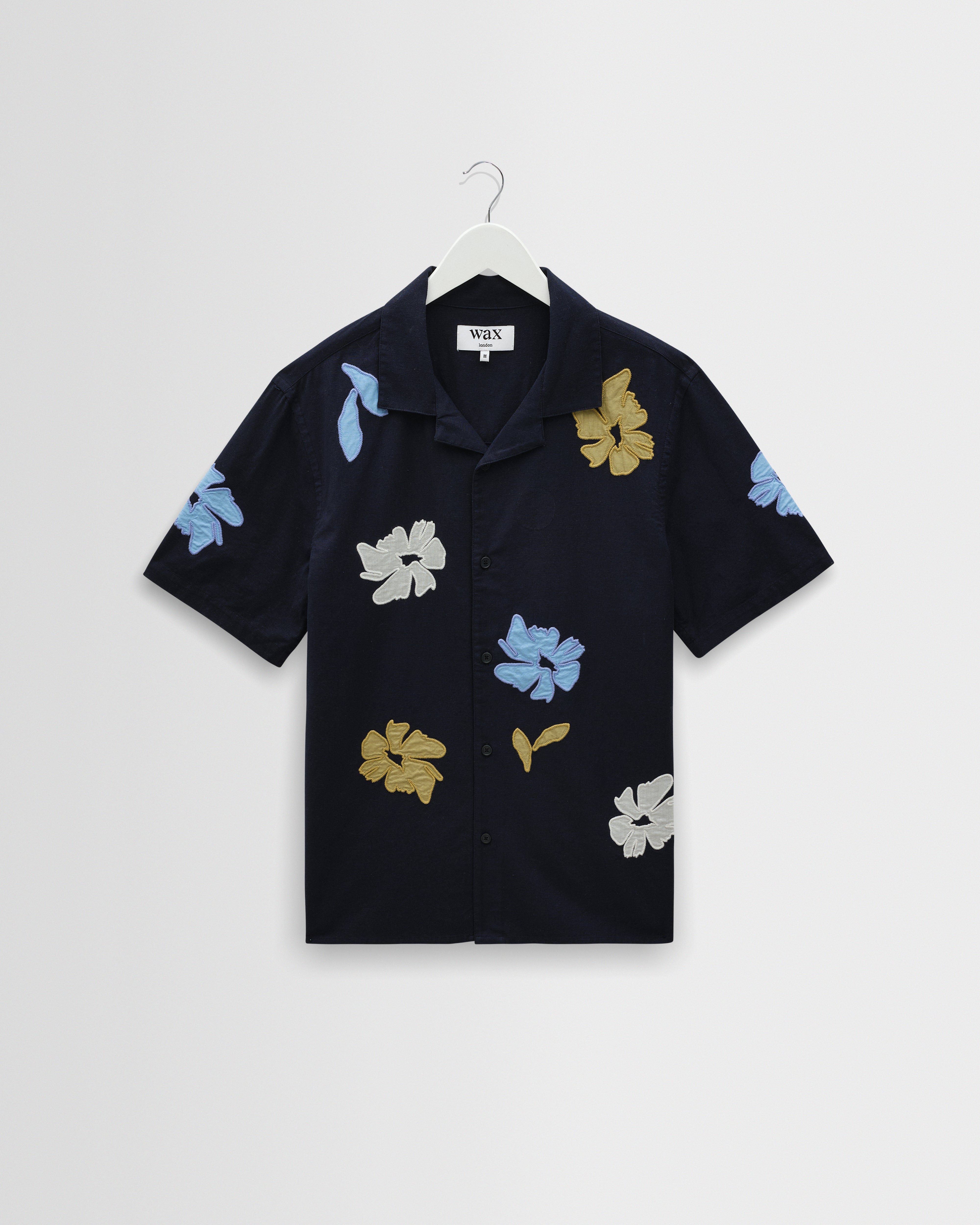 Wax London Didcot Short Sleeve Floral Applique