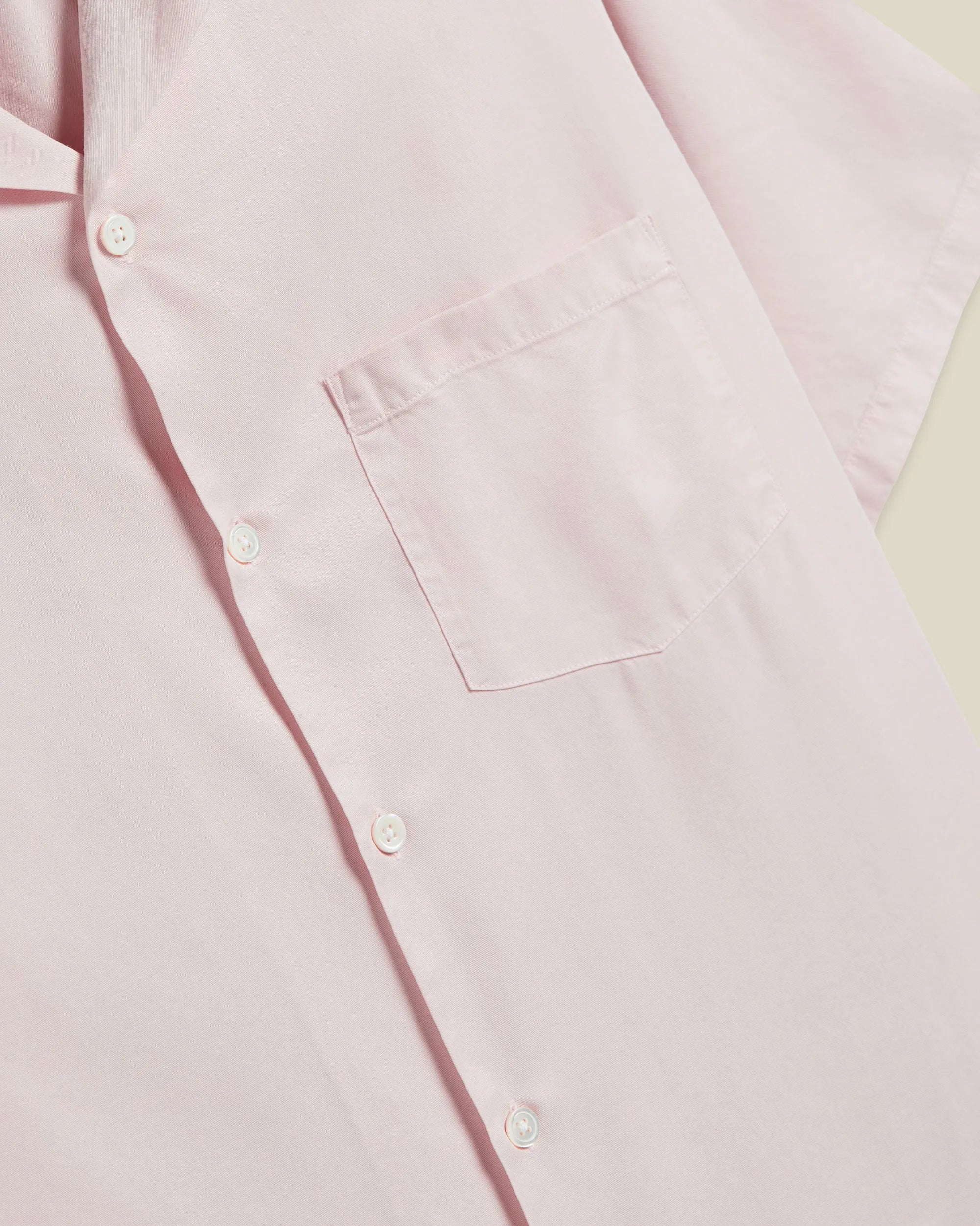 Portuguese Flannel Dogtown Short Sleeve Button Up in Old Rose