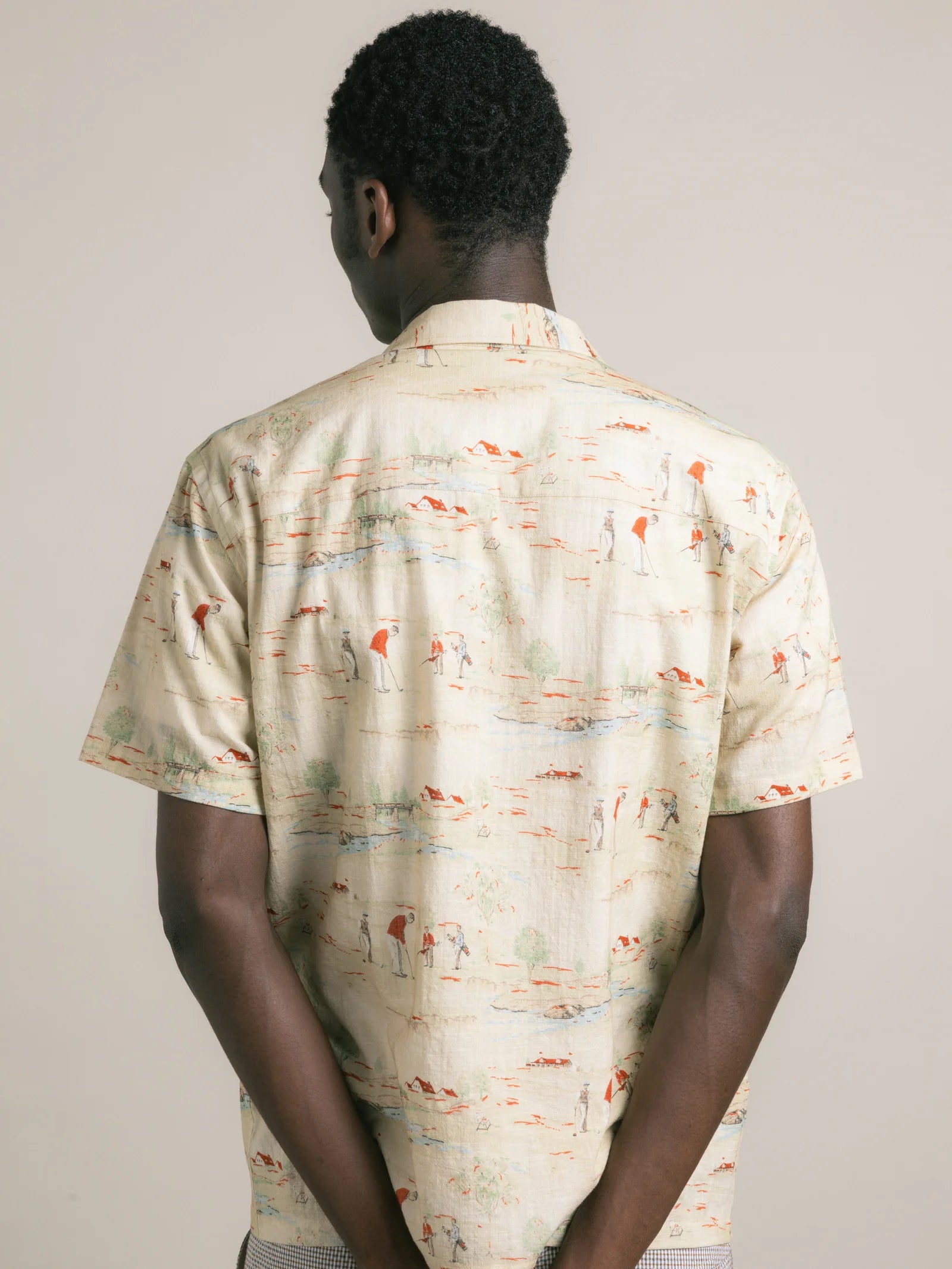 Kestin Crammond Shirt in Oatmeal Golf Print Cotton
