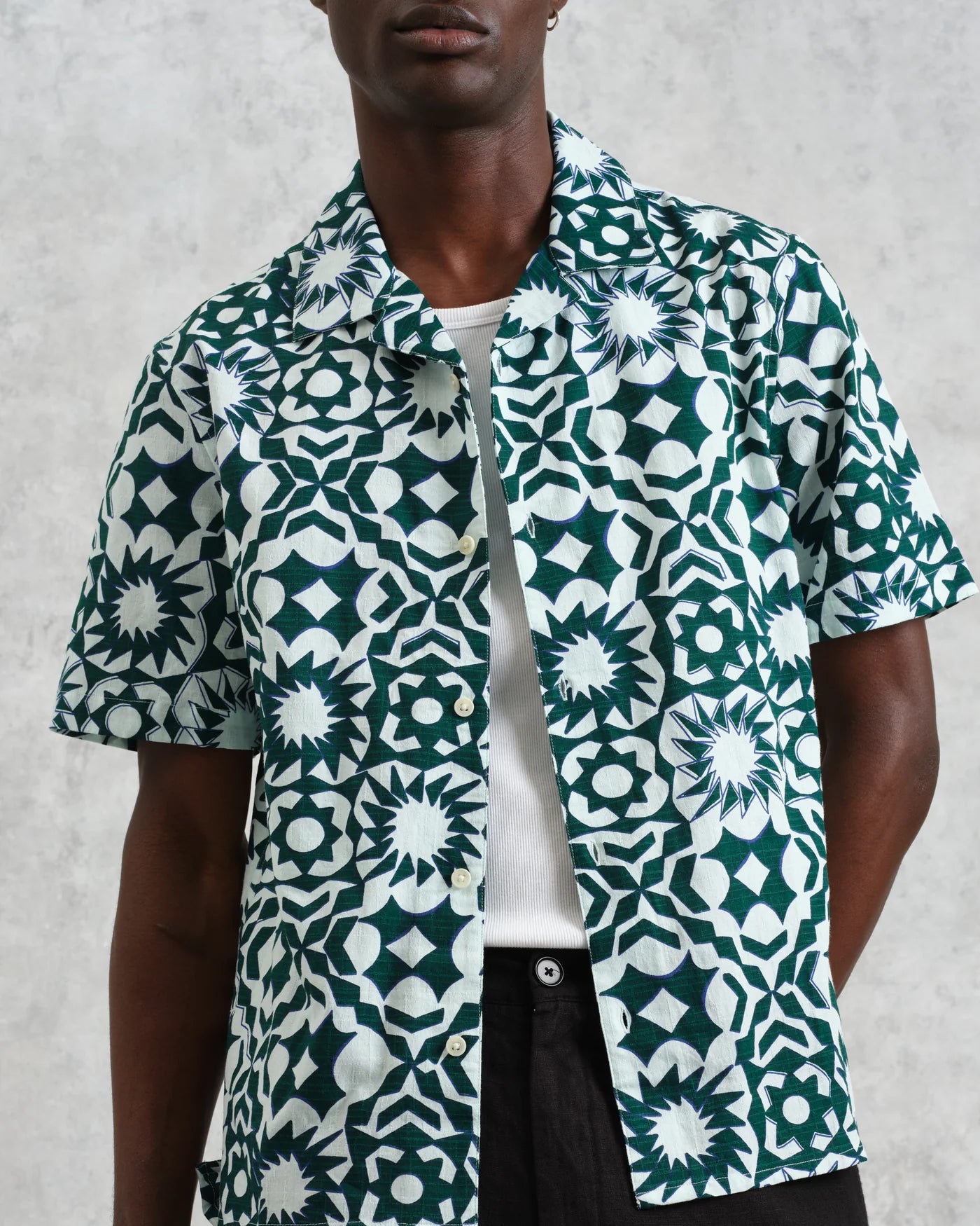 Wax London Didcot Short Sleeve Green And White Geometric Cotton