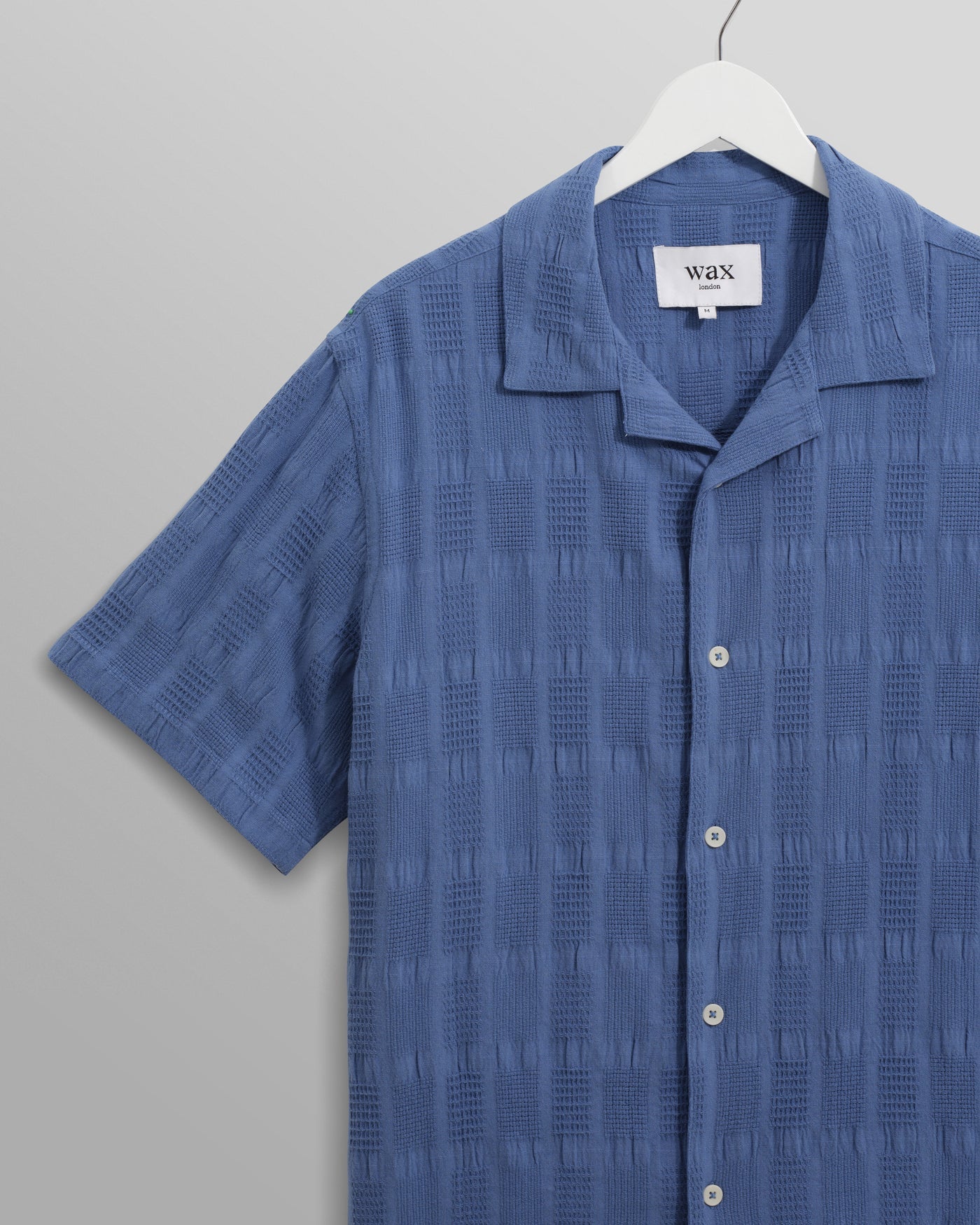 Wax London Didcot Mid-Blue Seersucker Short Sleeve