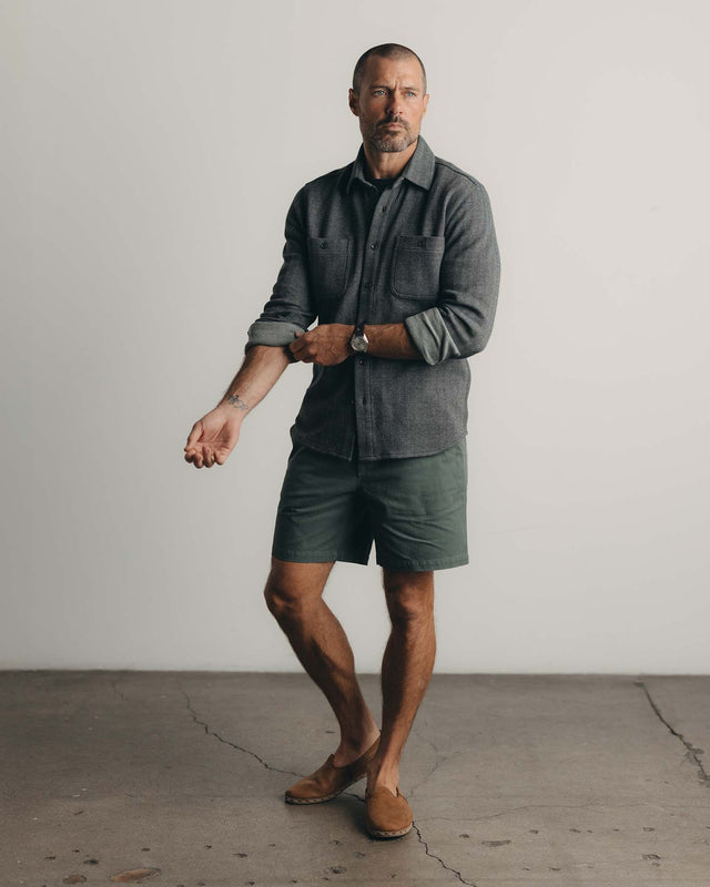 Taylor Stitch The Apres Short in Organic Deep Sea Foundation Twill