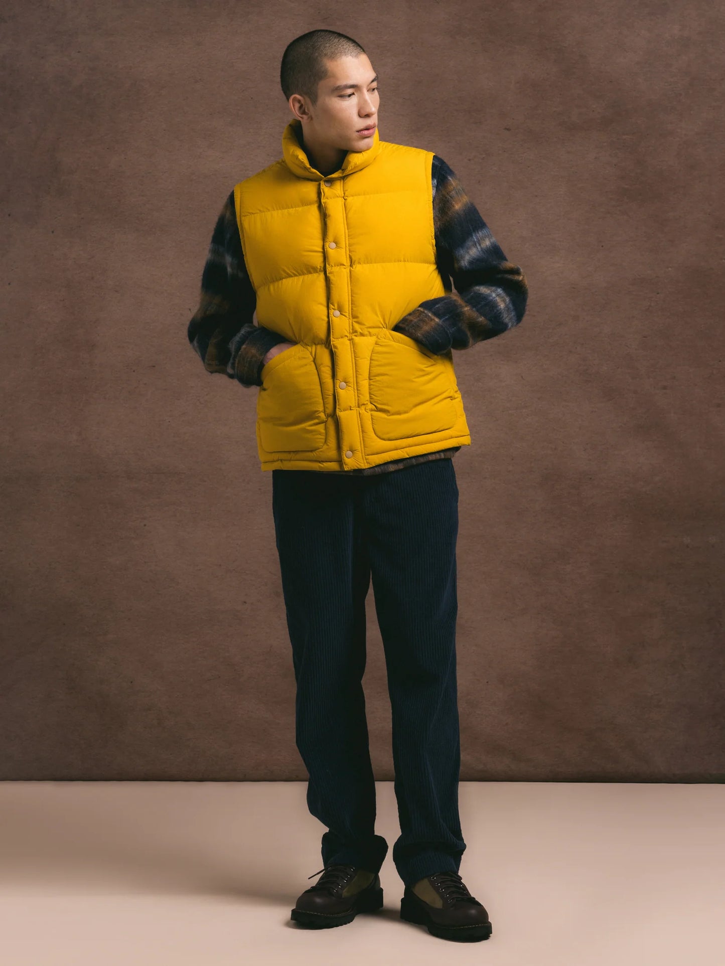 Kestin Aberlour Pant in Dark Navy Jumbo Cord