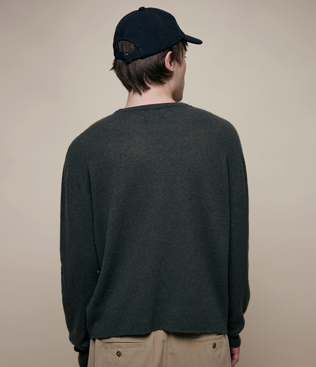 Merz B. Schwanen Lightweight Merino Wool-Cashmere-Silk Sweater Army Green