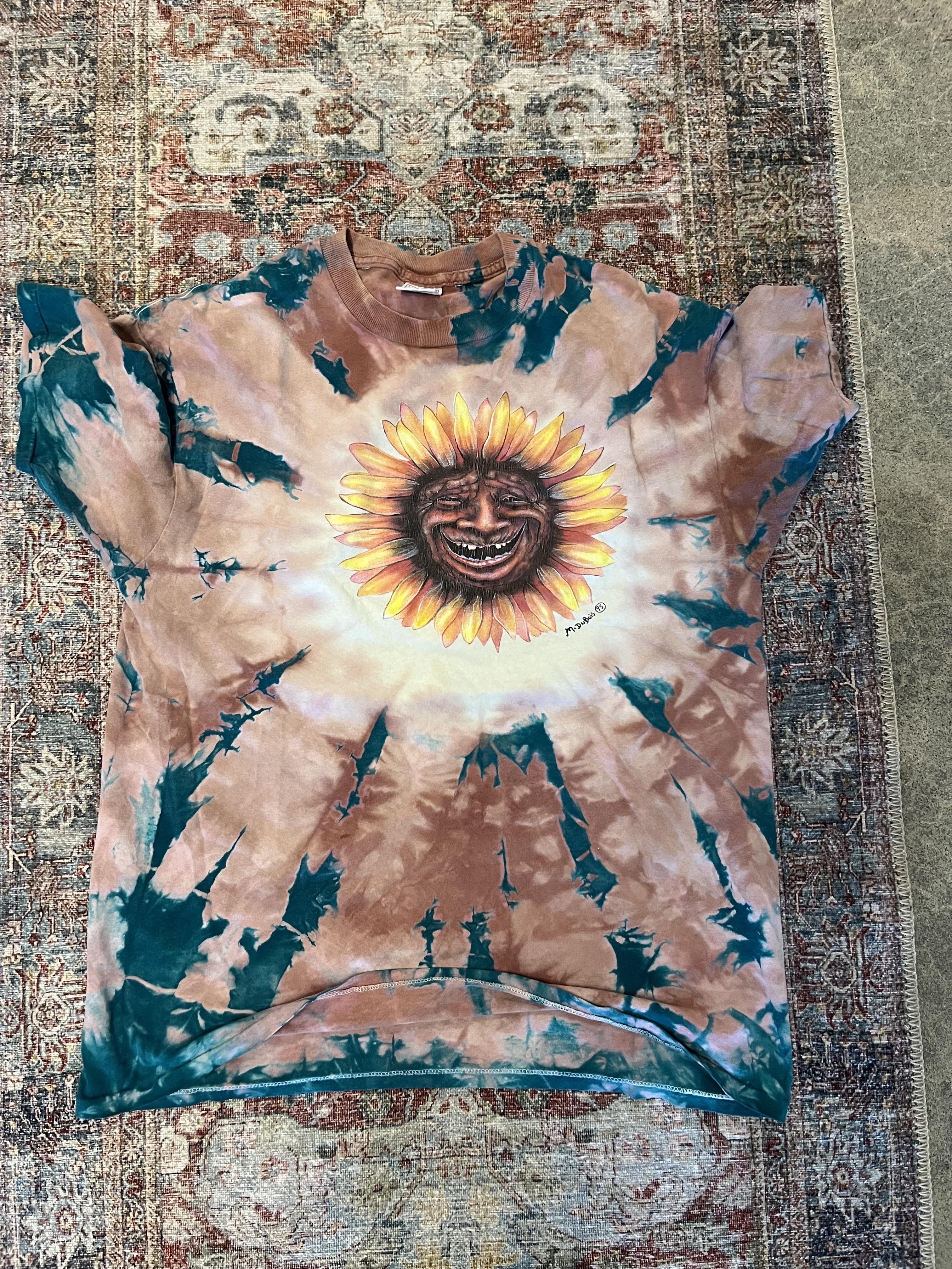 Vintage 1995 Dubois Flower Tee