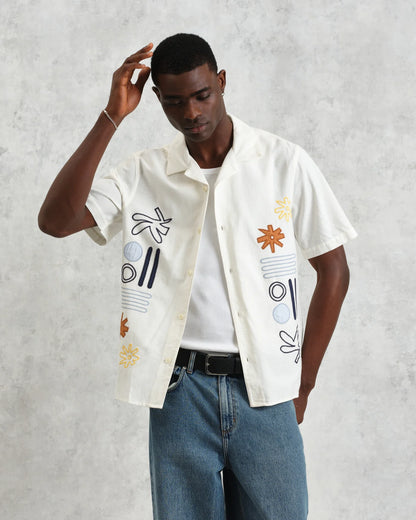 Wax London Didcot Short Sleeve Ecru And Multicolour Abstract Applique