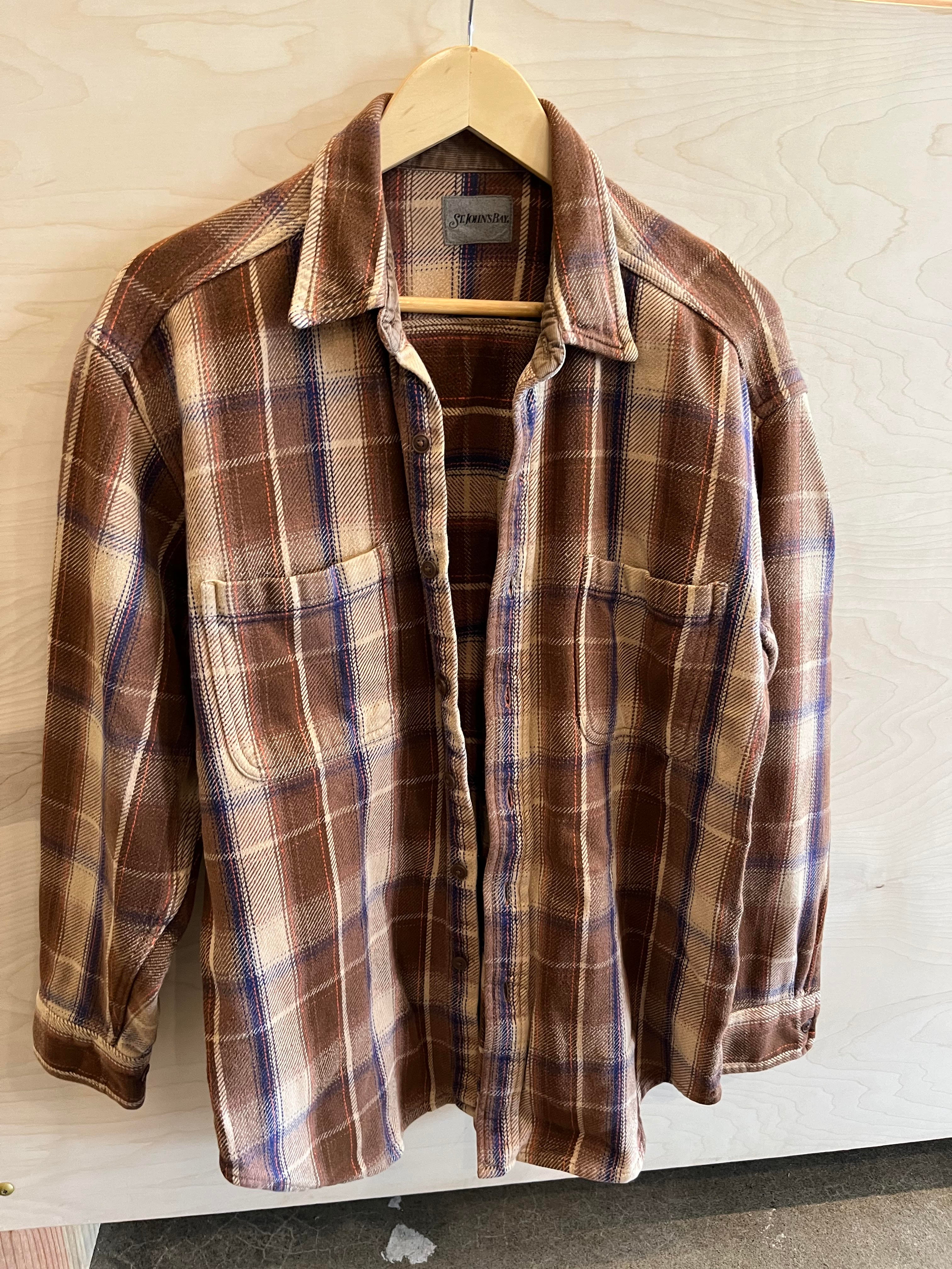 Vintage St Johns Bay Flannel Podium